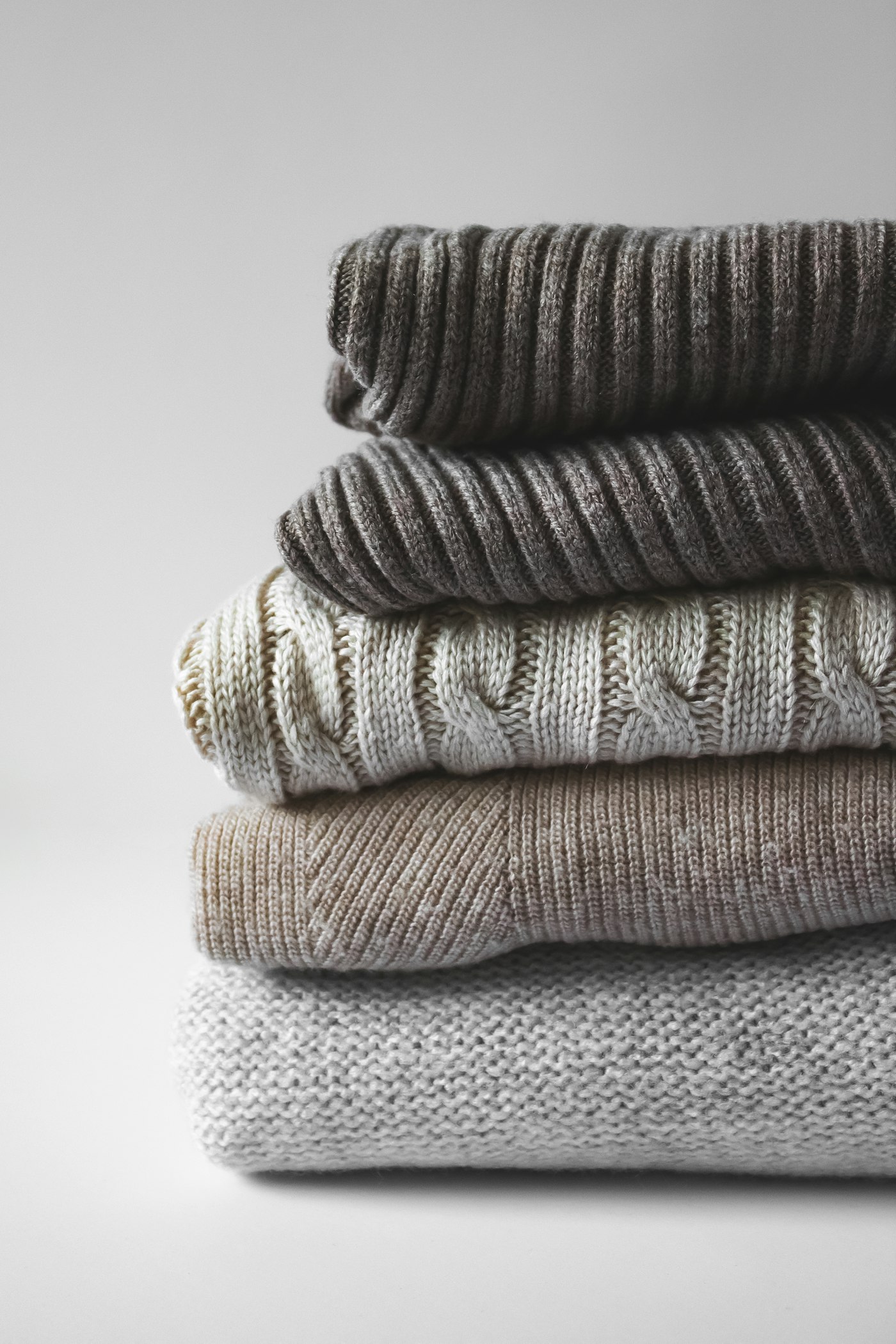 Maglioni in cashmere piegati